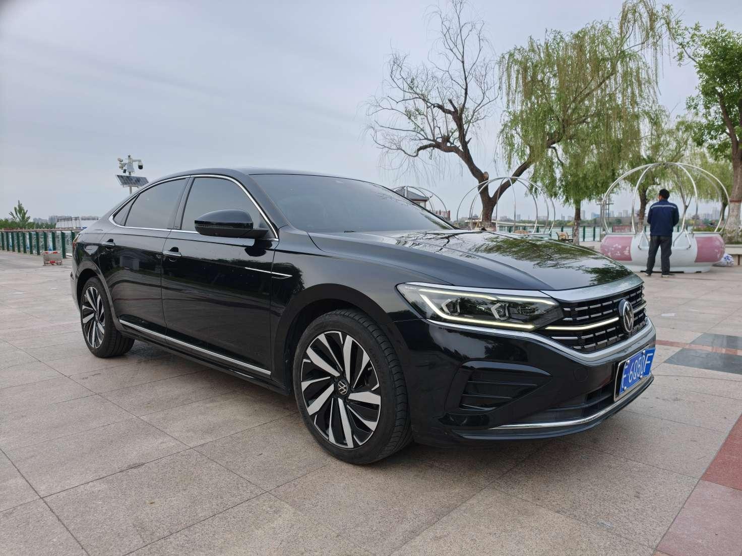 Volkswagen Passat 2022 380TSI Flagship