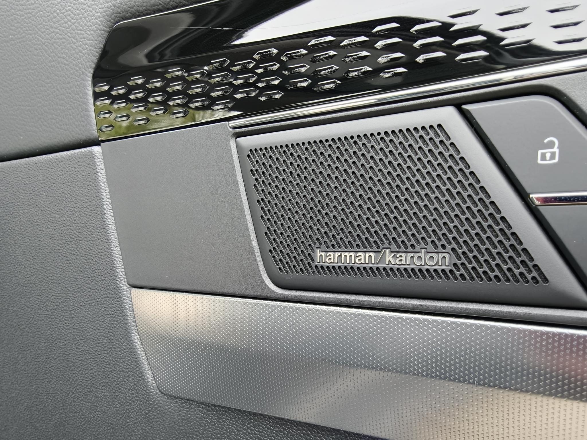 Volkswagen Passat 2022 380TSI Flagship