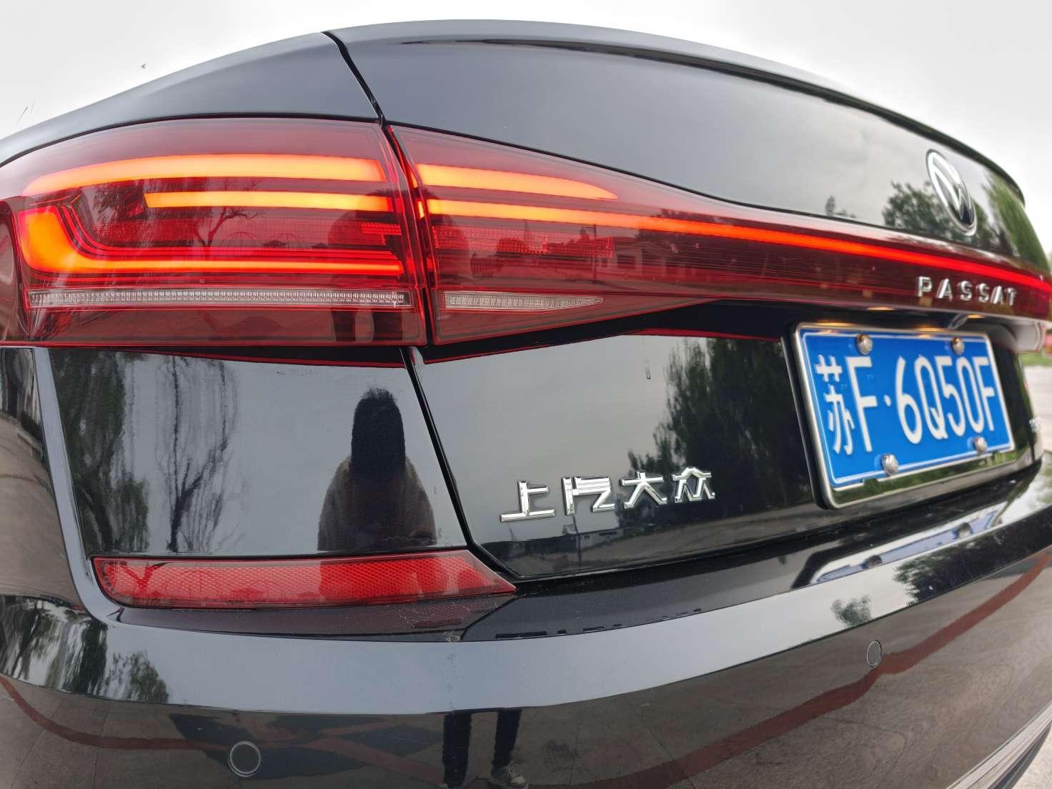 Volkswagen Passat 2022 380TSI Flagship