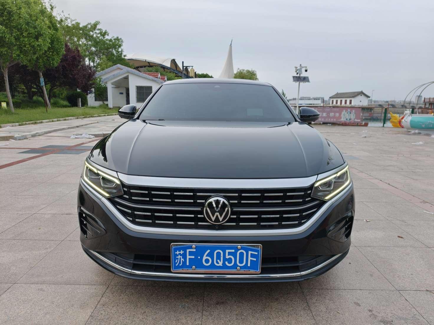 Volkswagen Passat 2022 380TSI Flagship