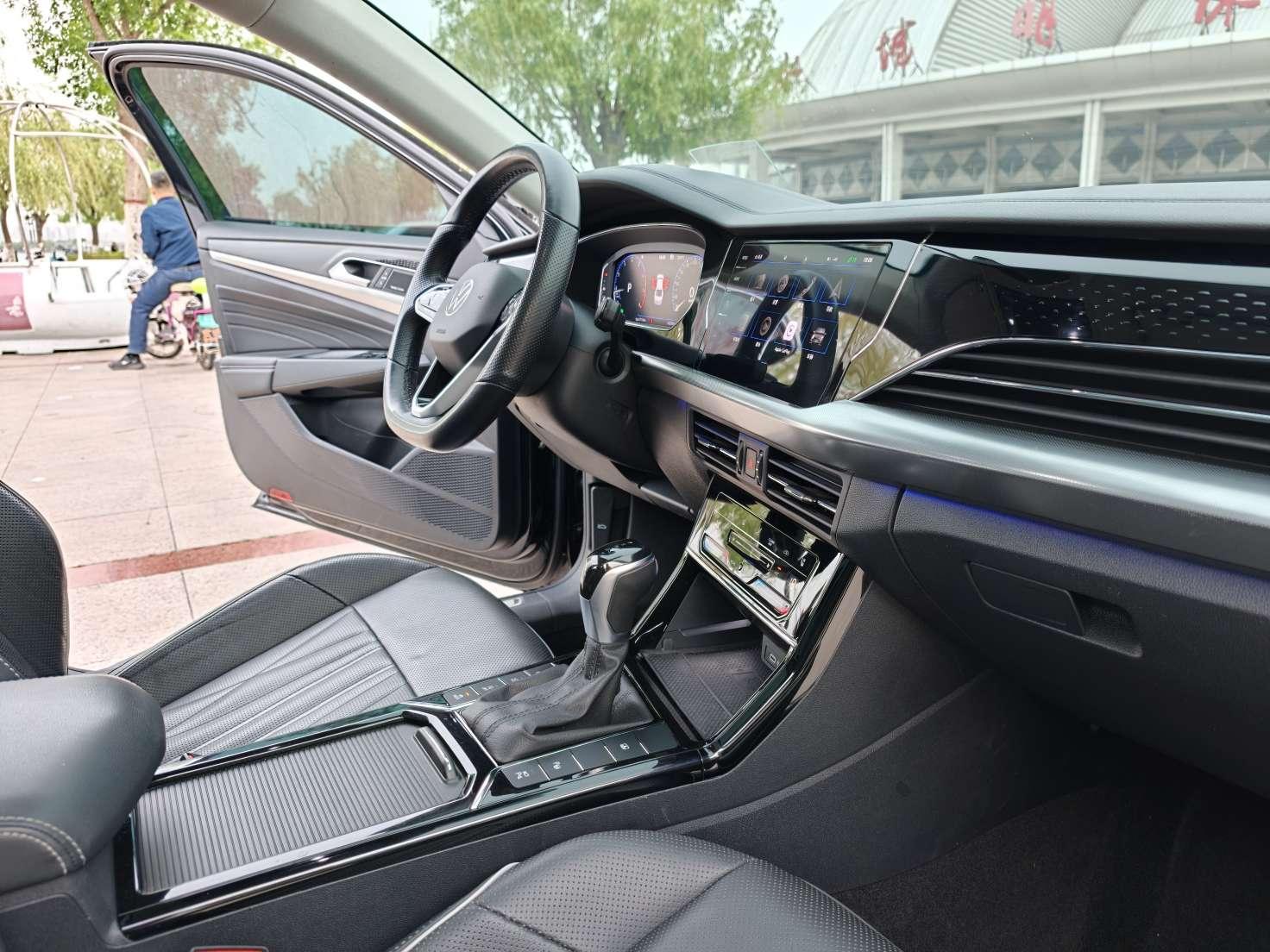 Volkswagen Passat 2022 380TSI Flagship
