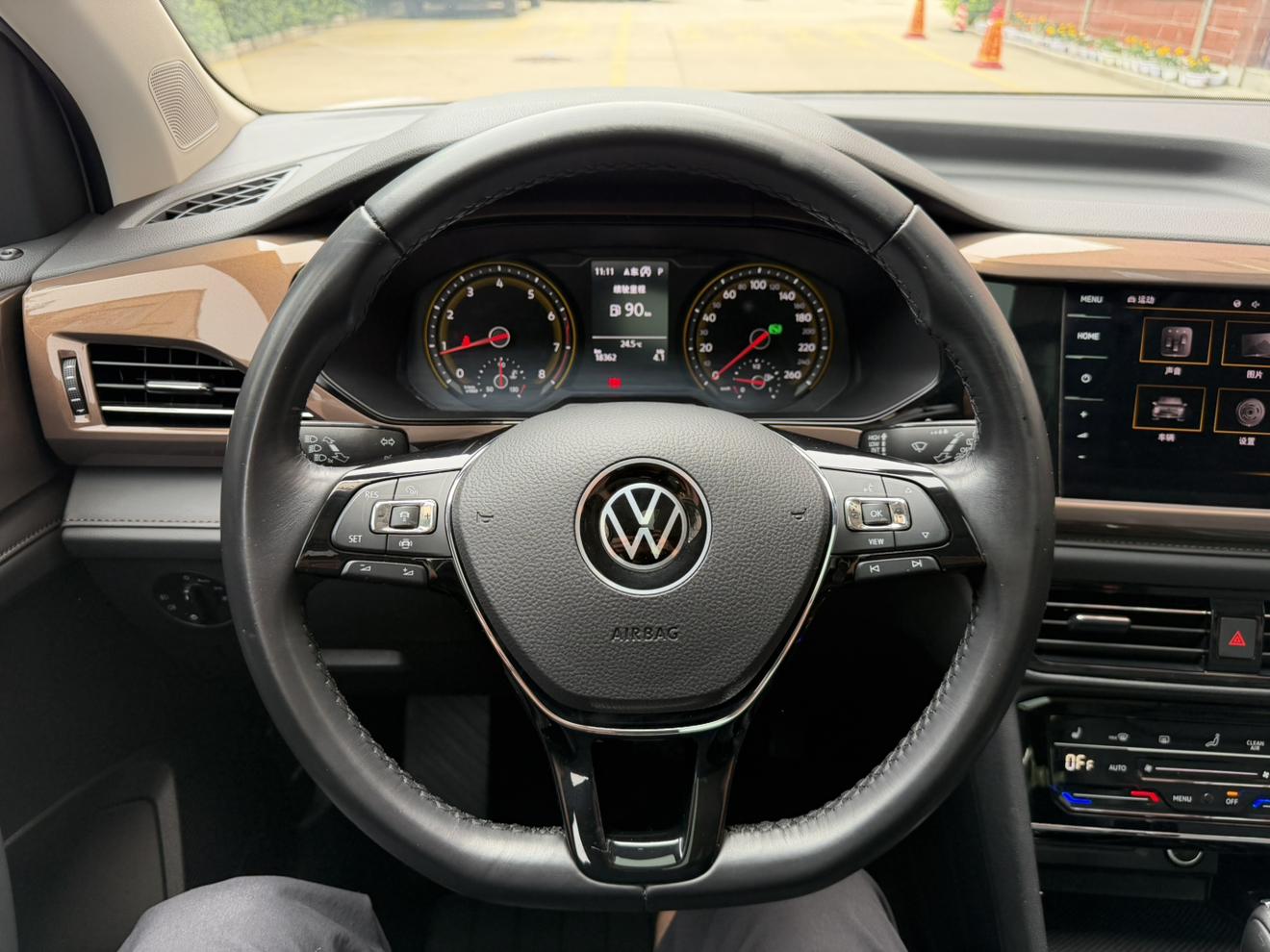 Volkswagen Tharu 2021 280TSI 2WD Luxury PLUS