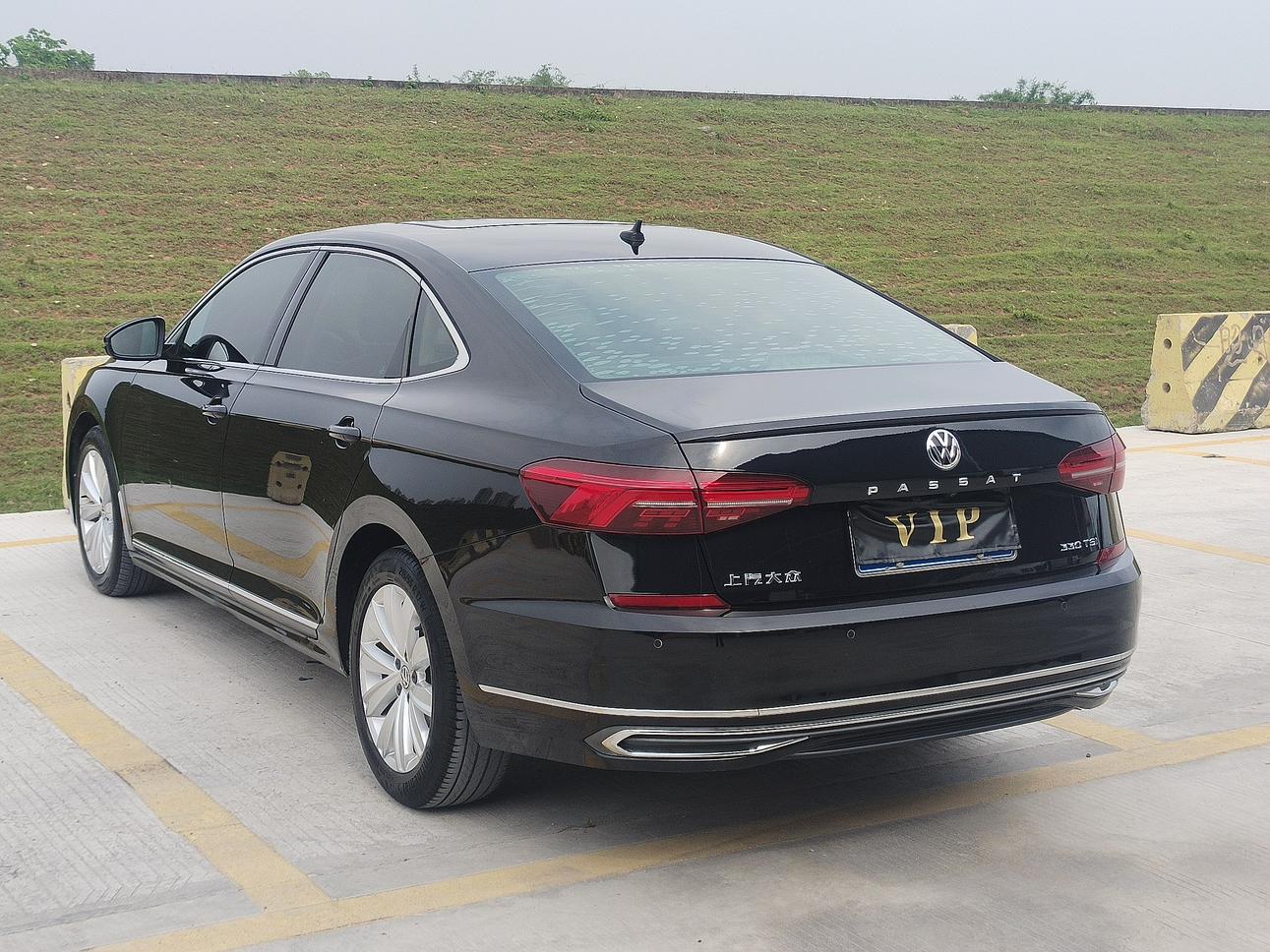 Volkswagen Passat 2019 330TSI Elite China VI