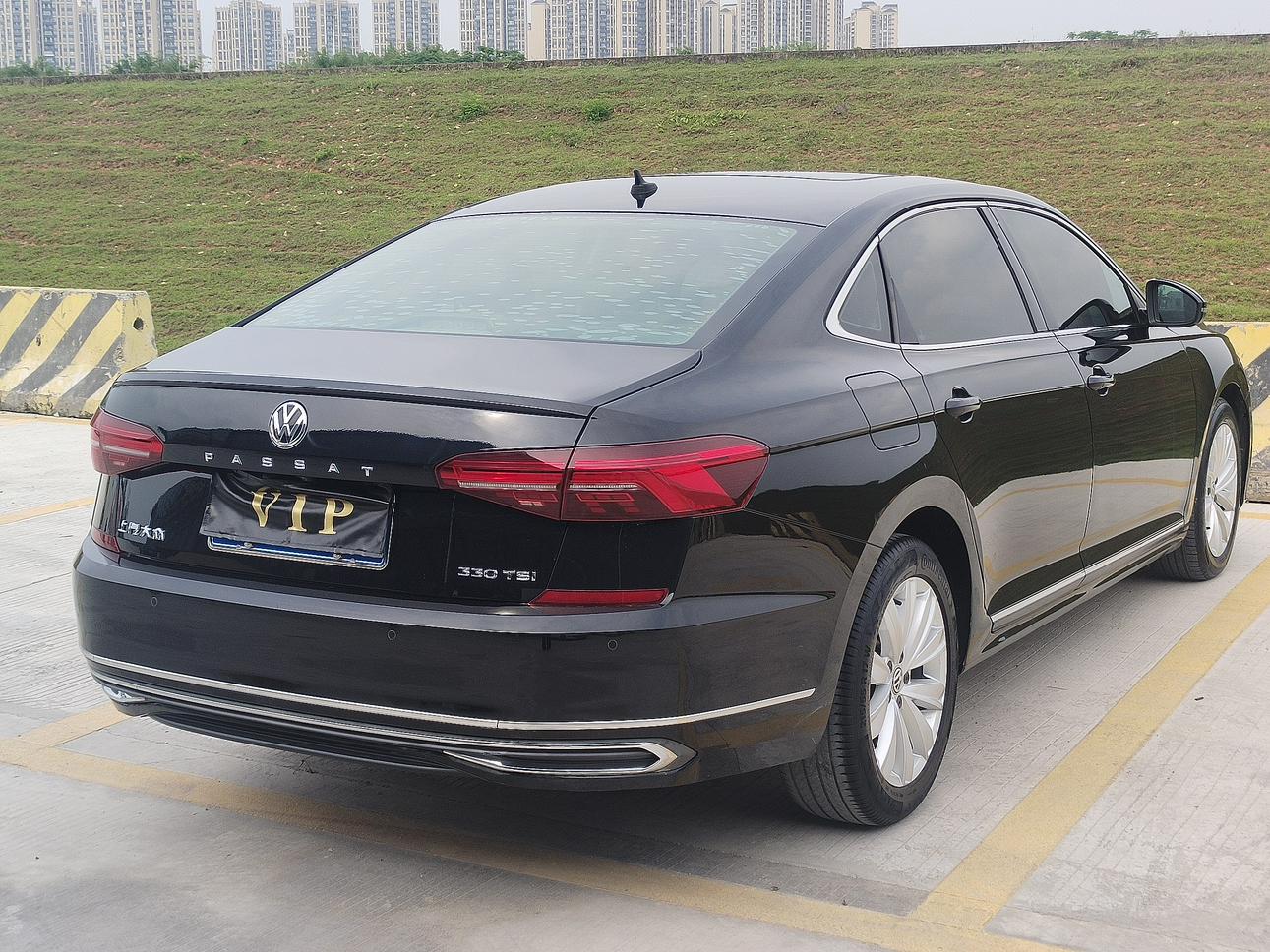 Volkswagen Passat 2019 330TSI Elite China VI