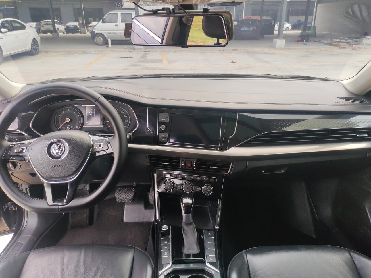 Volkswagen Passat 2019 330TSI Elite China VI