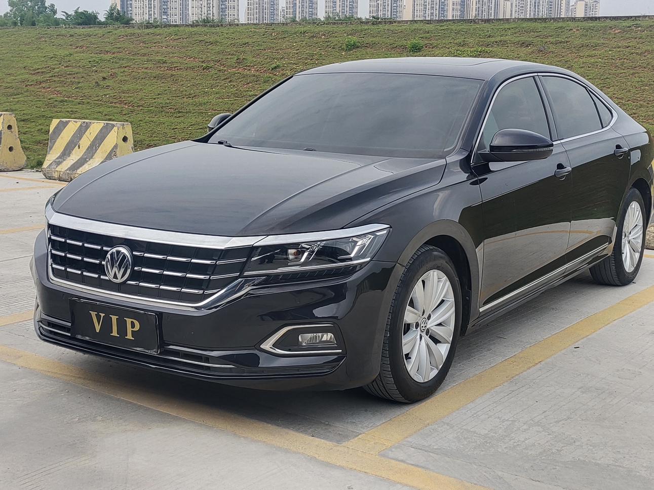 Volkswagen Passat 2019 330TSI Elite China VI
