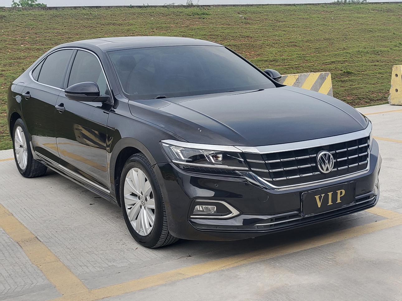 Volkswagen Passat 2019 330TSI Elite China VI