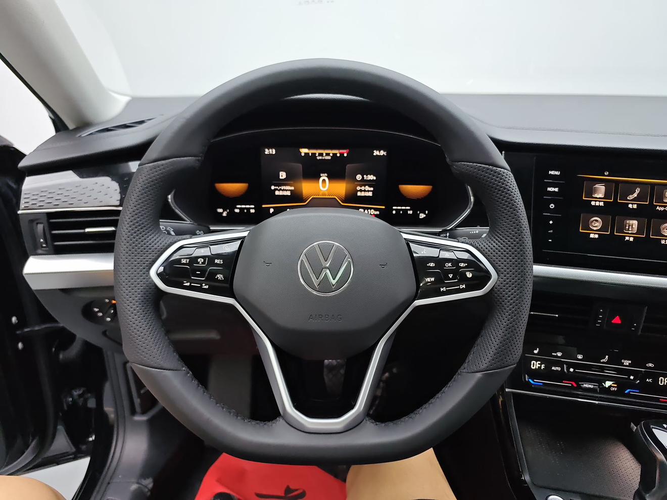 Volkswagen Passat 2022 280TSI Business