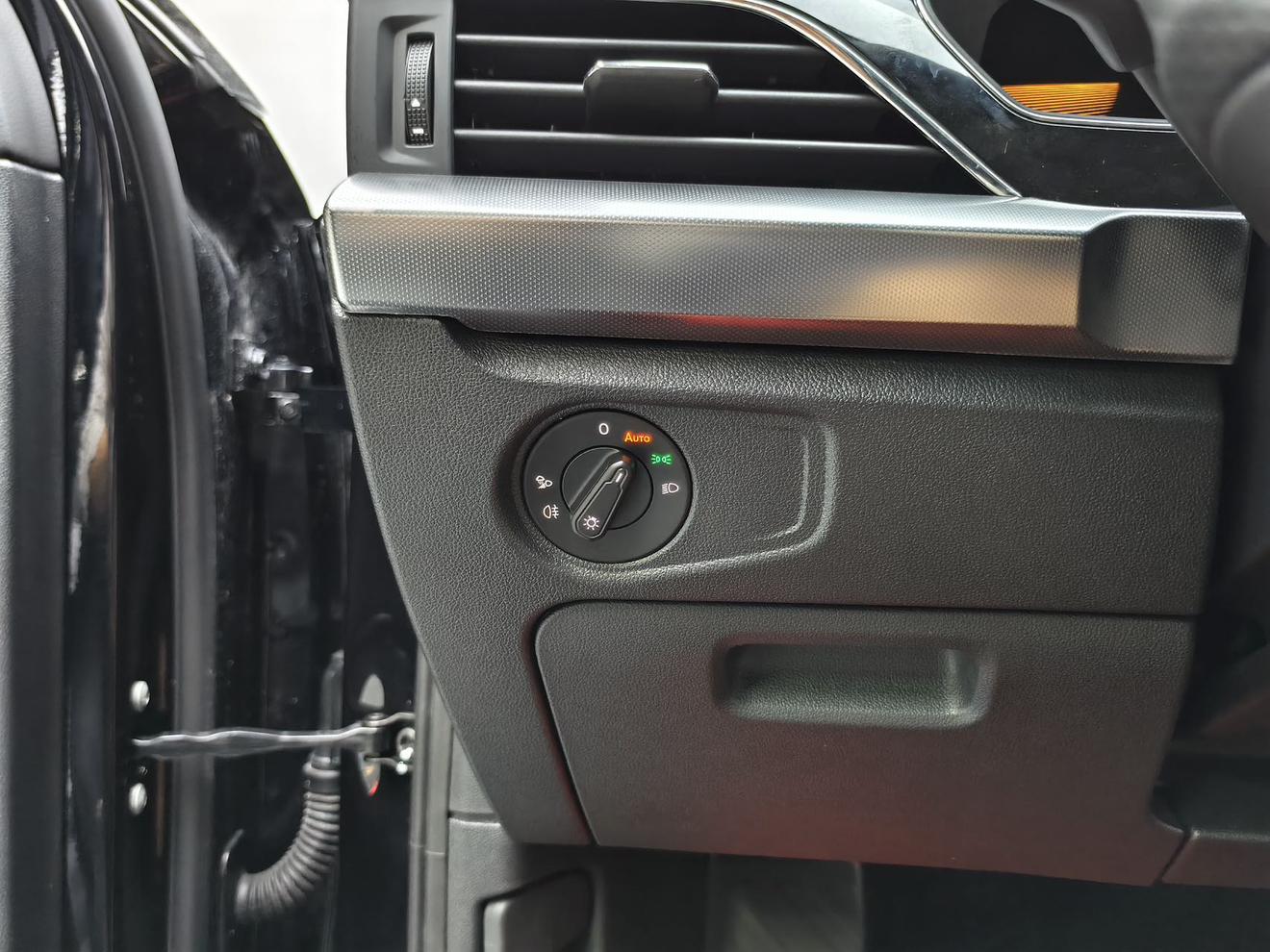 Volkswagen Passat 2022 280TSI Business