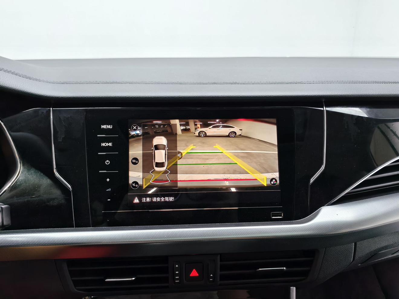 Volkswagen Passat 2022 280TSI Business
