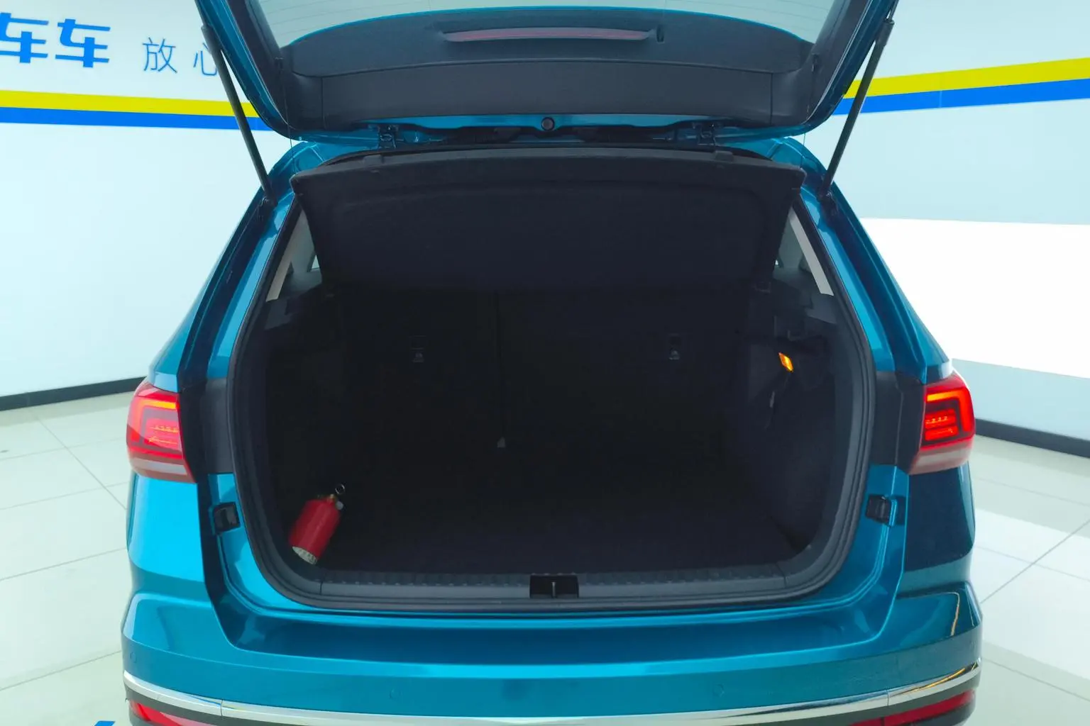 Volkswagen Tharu 2019 330TSI 4WD Luxury China VI