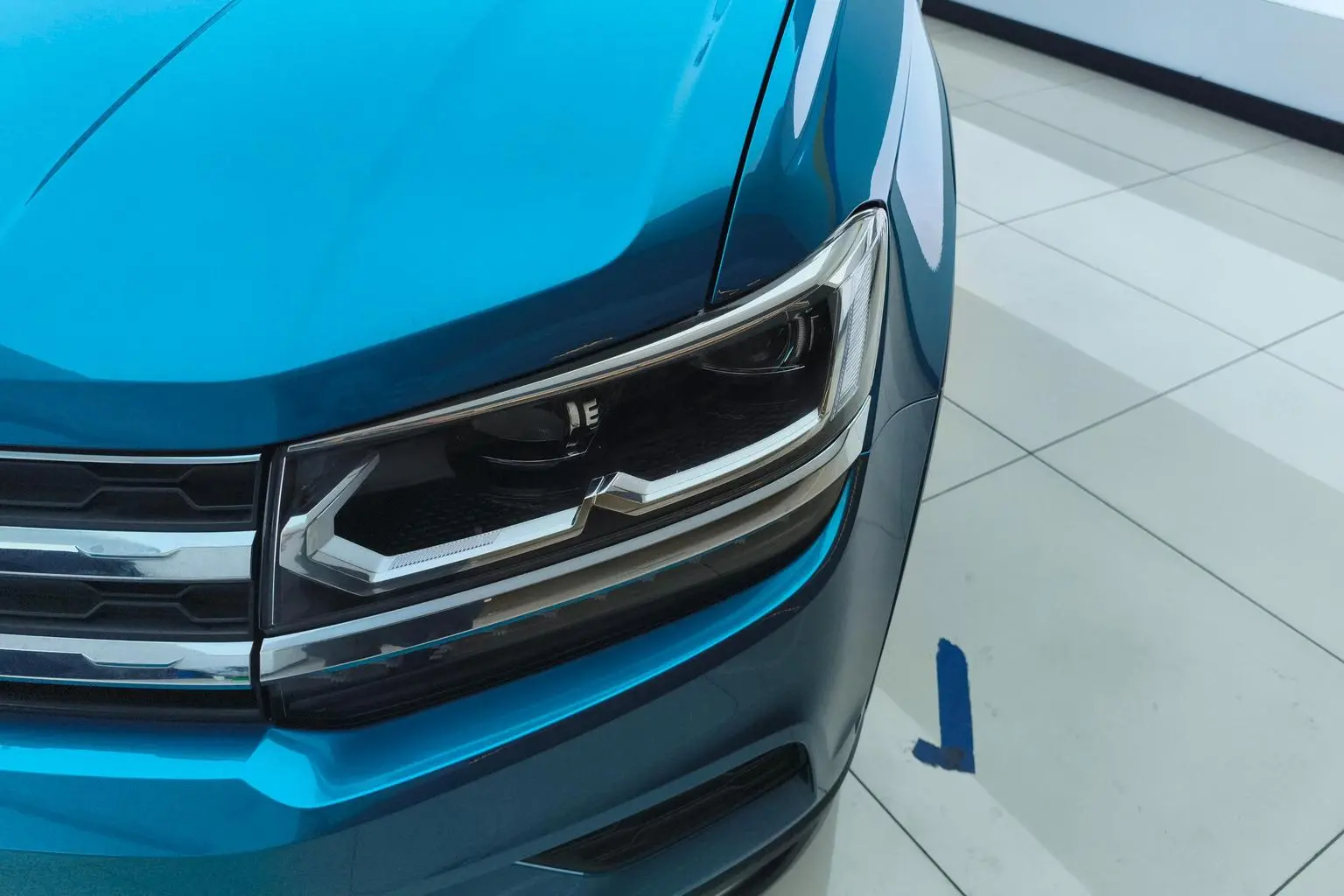 Volkswagen Tharu 2019 330TSI 4WD Luxury China VI