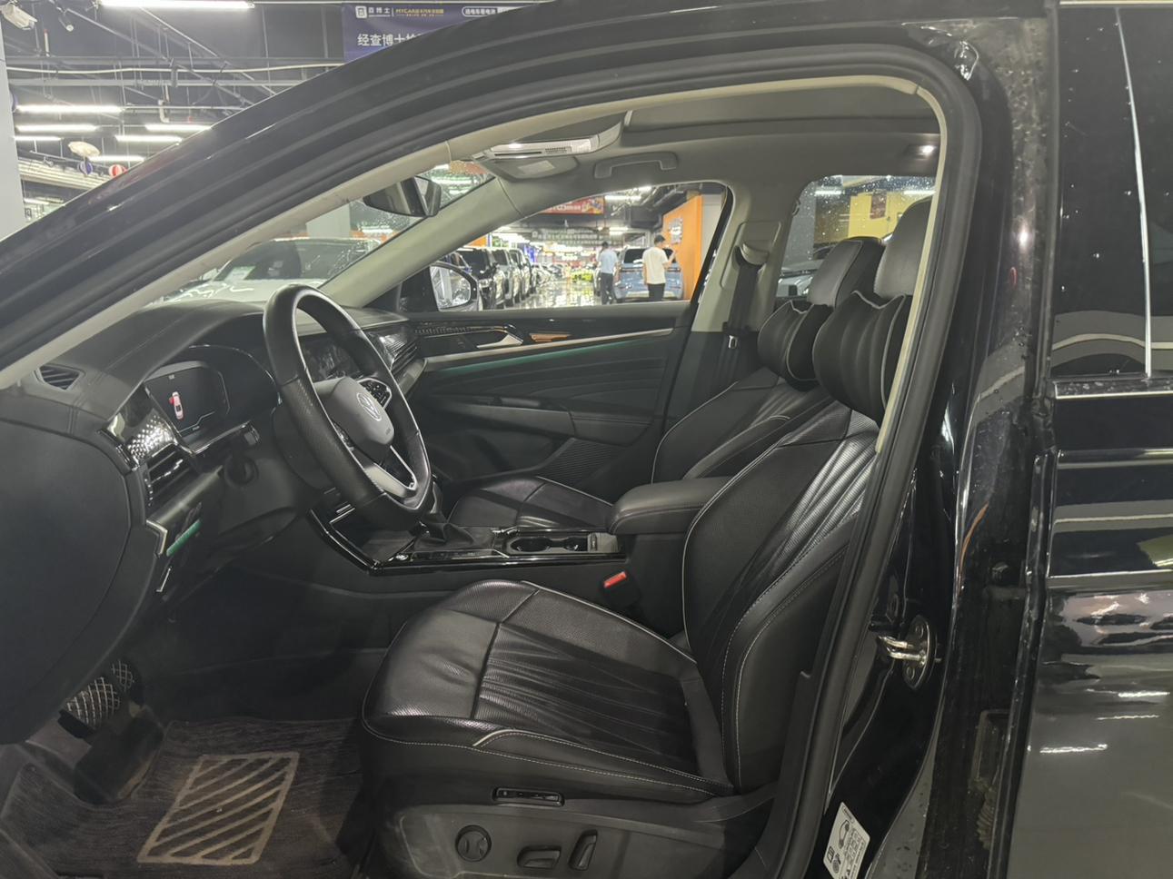 Volkswagen Passat 2023 Facelift 380TSI Luxury