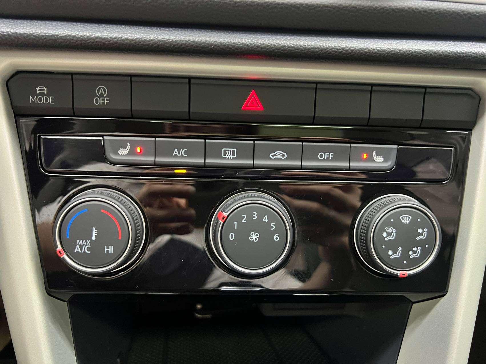 Volkswagen T-Roc 2023 280TSI DSG
