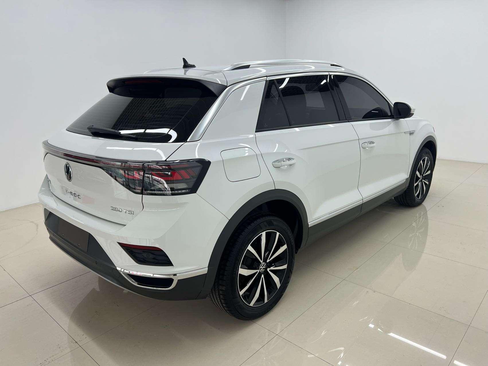 Volkswagen T-Roc 2023 280TSI DSG