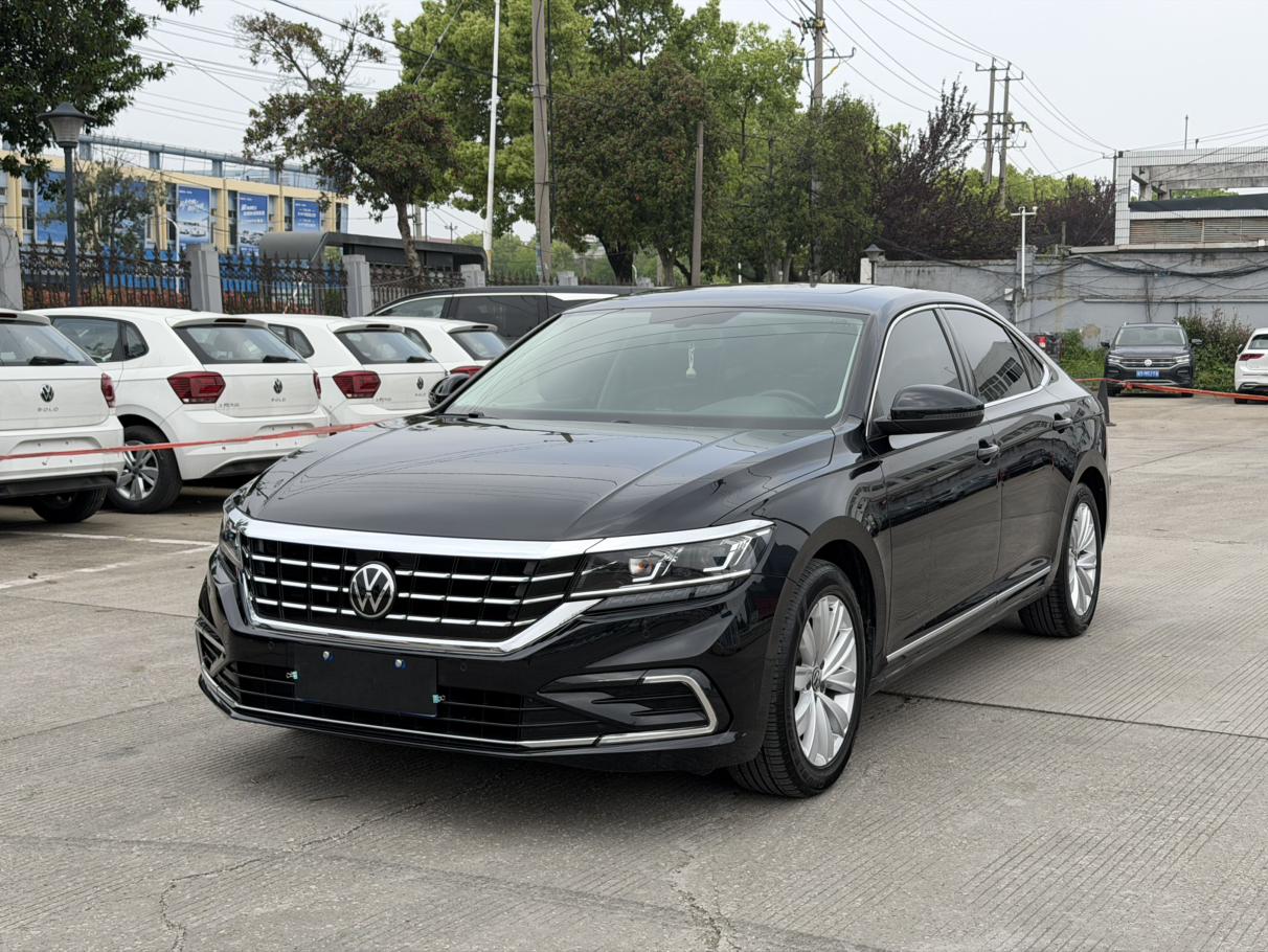 Volkswagen Passat 2021 330TSI Elite