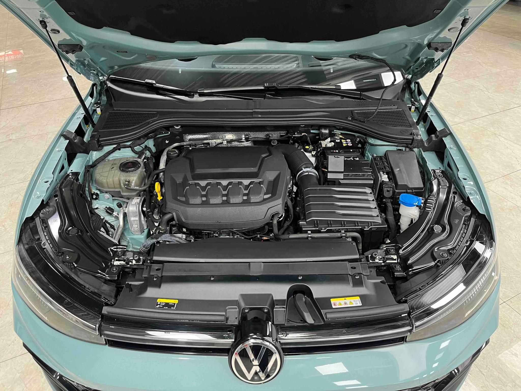 Volkswagen Passat 2025 Pro 380TSI Star Premium