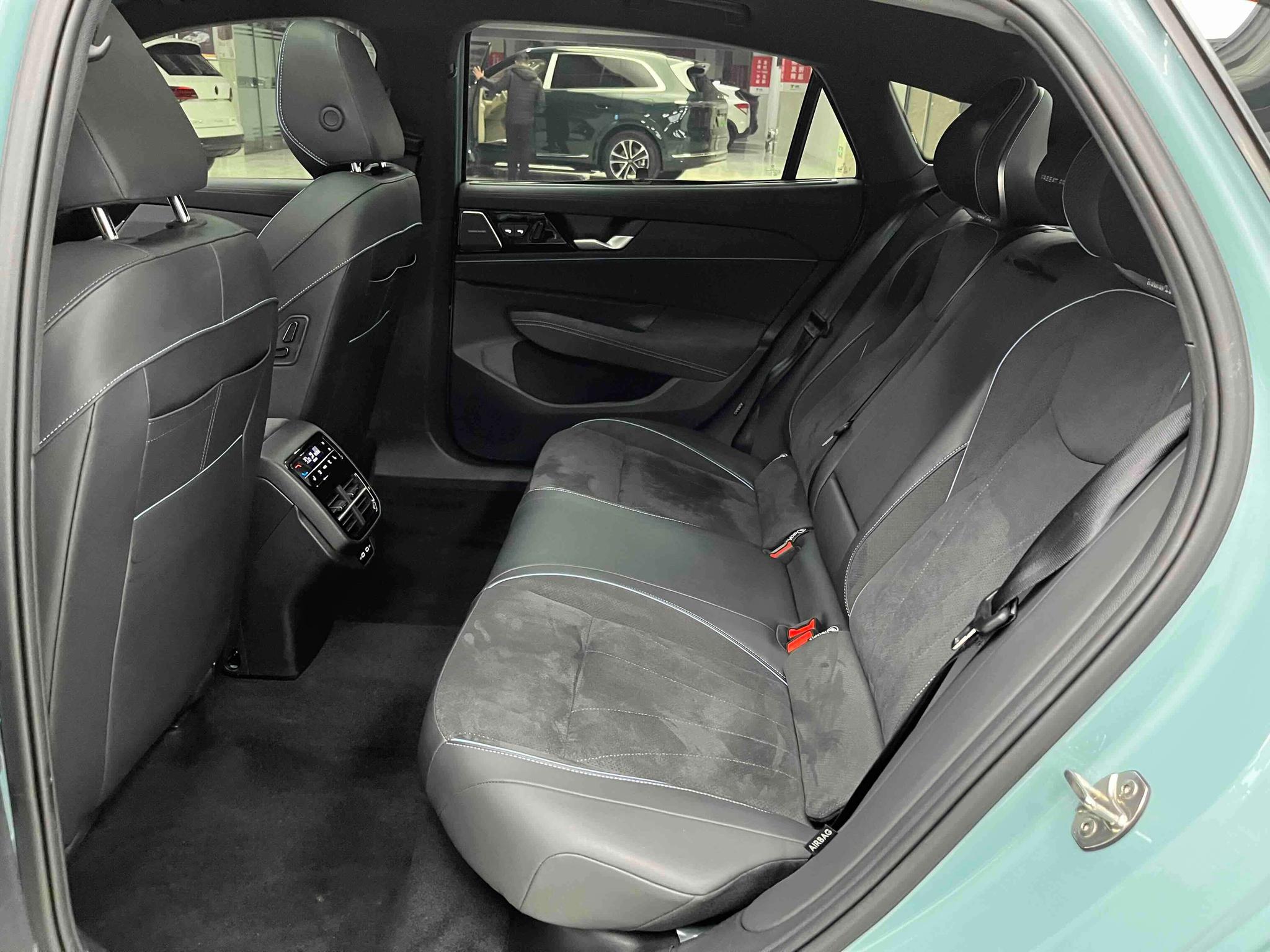 Volkswagen Passat 2025 Pro 380TSI Star Premium