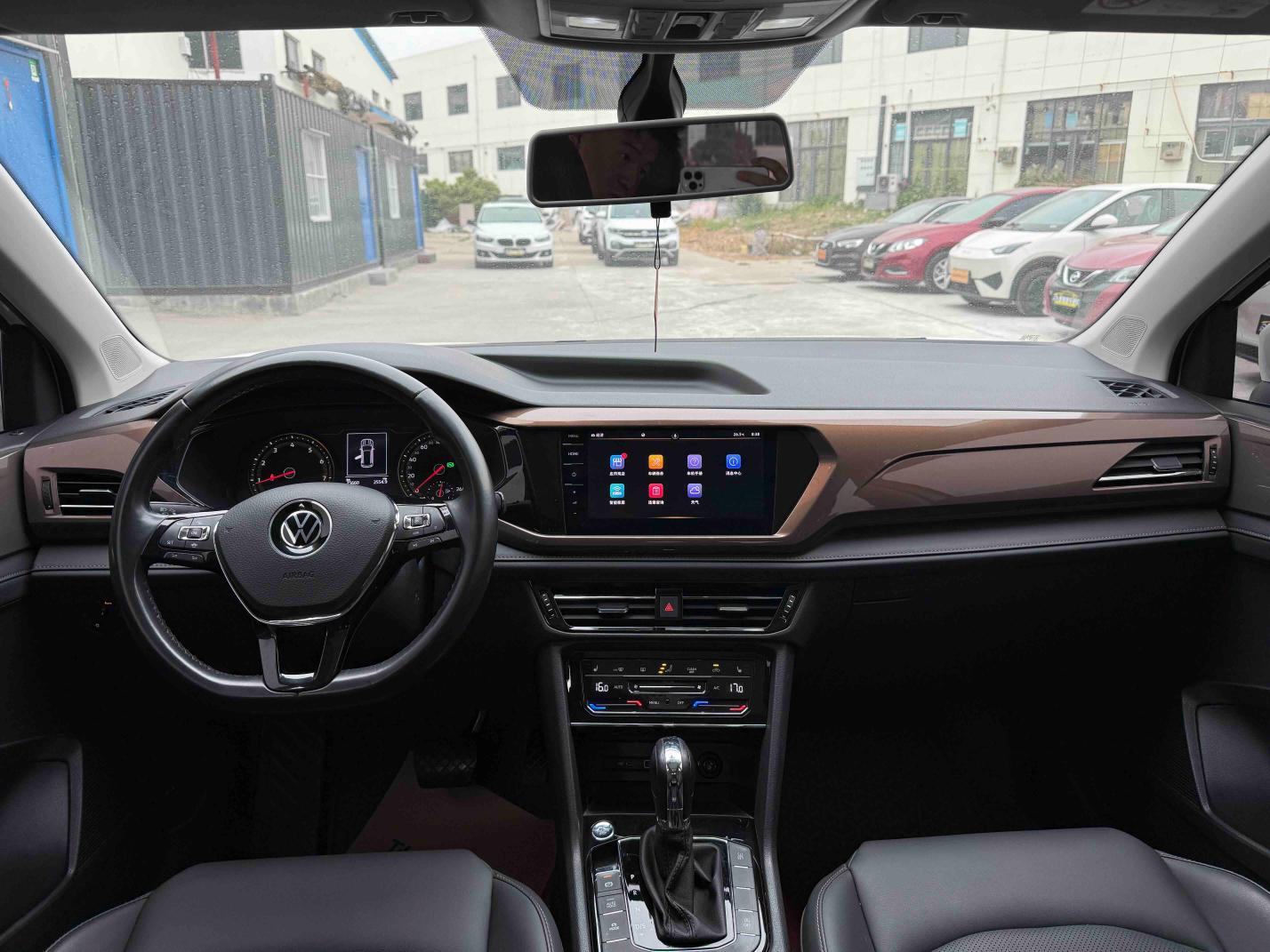 Volkswagen Tharu 2021 280TSI 2WD Luxury PLUS