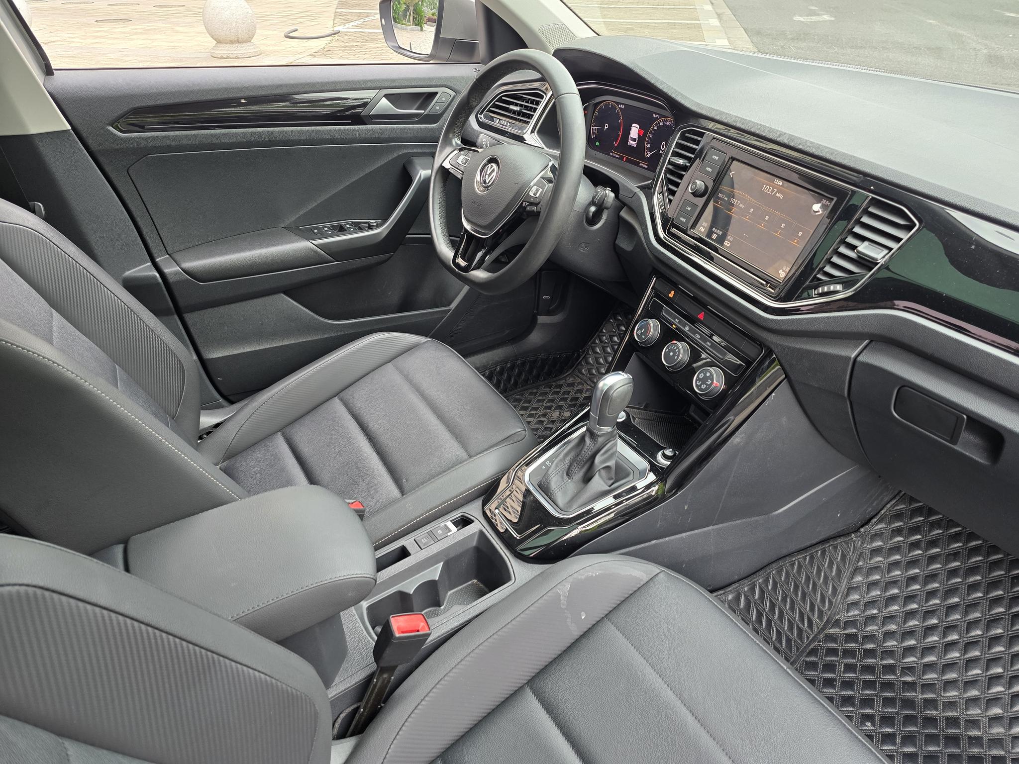 Volkswagen T-Roc 2020 280TSI DSG 2WD Luxury