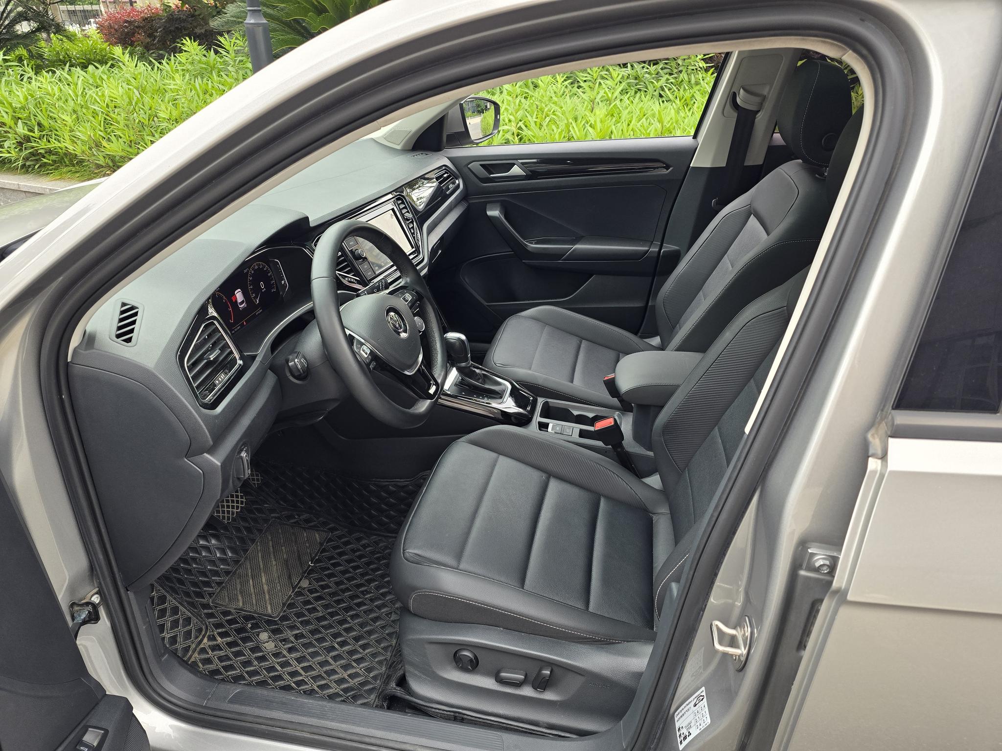 Volkswagen T-Roc 2020 280TSI DSG 2WD Luxury