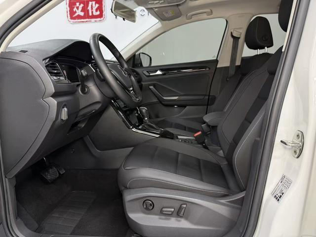 Volkswagen T-Roc 2022 280TSI DSG 2WD Shu PLUS
