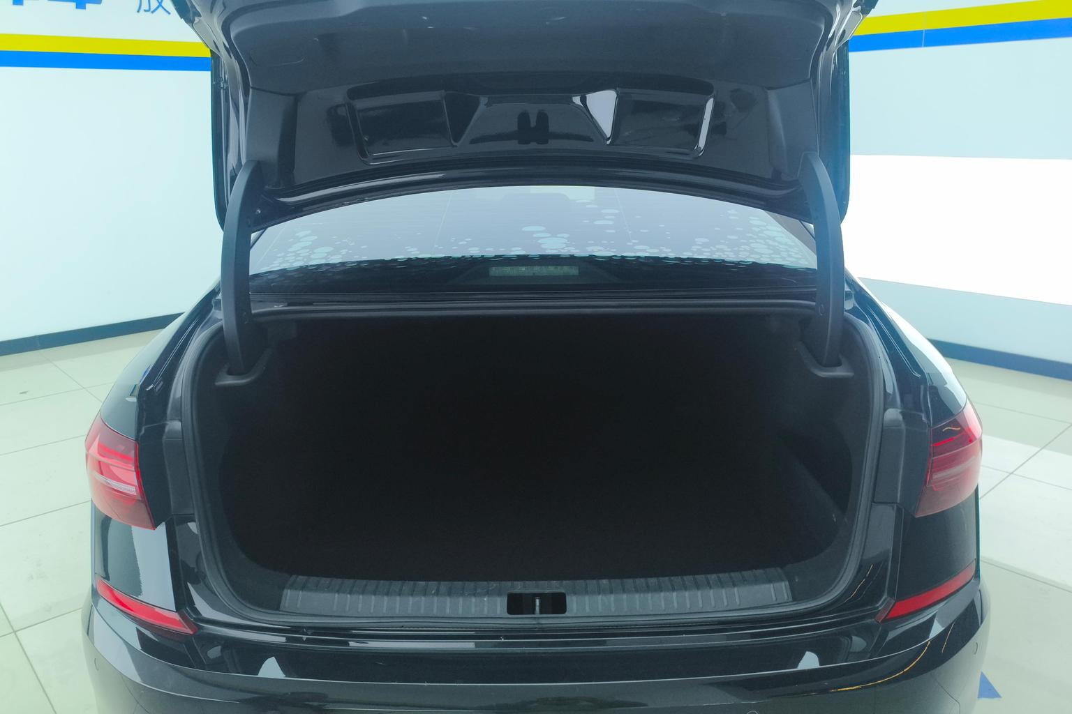 Volkswagen Passat 2020 330TSI Elite China VI