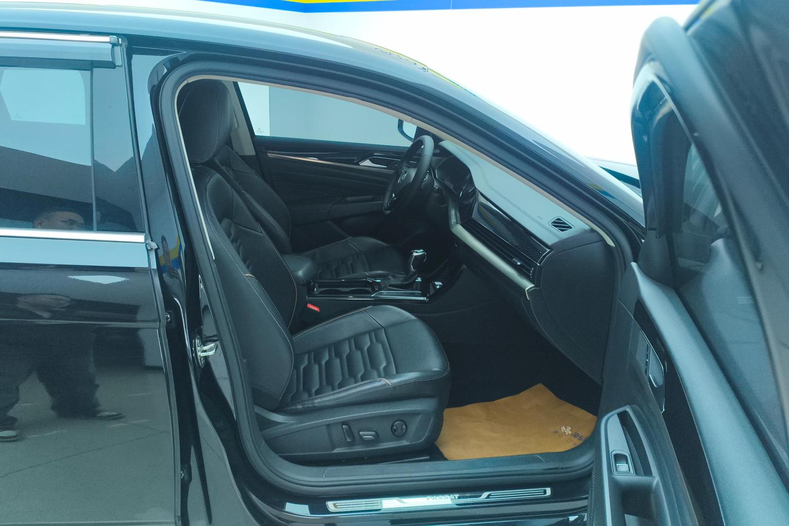 Volkswagen Passat 2020 330TSI Elite China VI