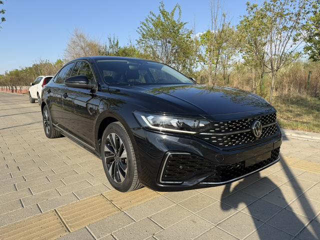Volkswagen Passat 2023 Facelift 280TSI Star null Elite