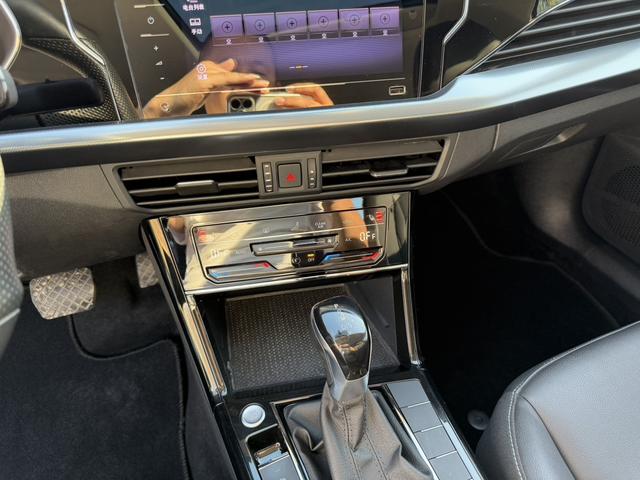 Volkswagen Passat 2023 Facelift 280TSI Star null Elite