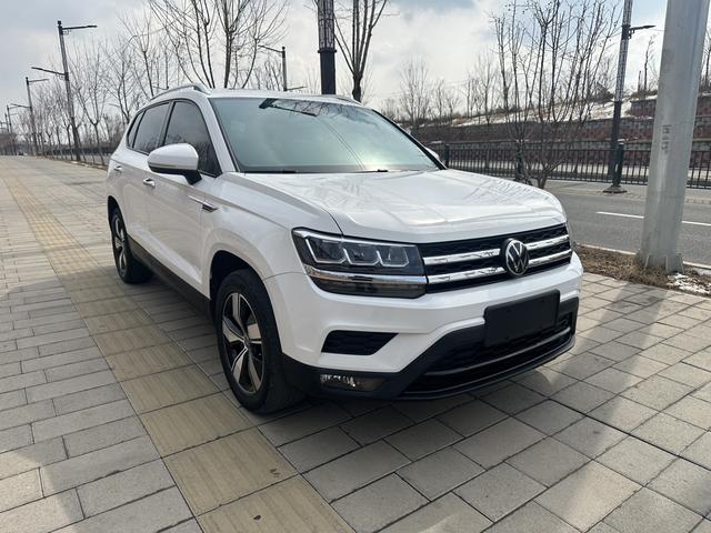 Volkswagen Tharu 2022 280TSI 2WD Luxury