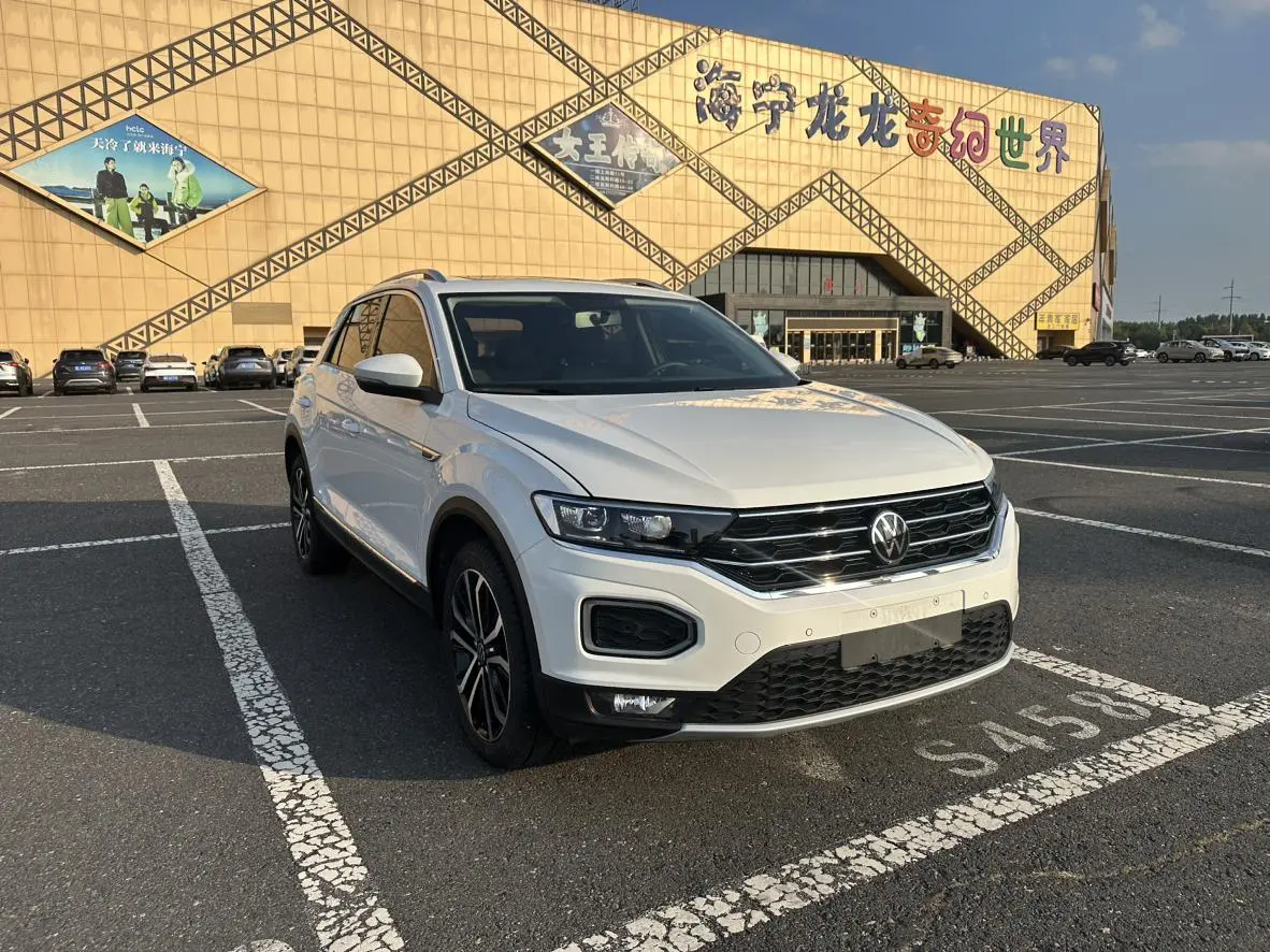 Volkswagen T-Roc 2022 280TSI DSG 2WD PLUS