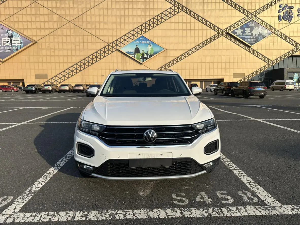 Volkswagen T-Roc 2022 280TSI DSG 2WD PLUS