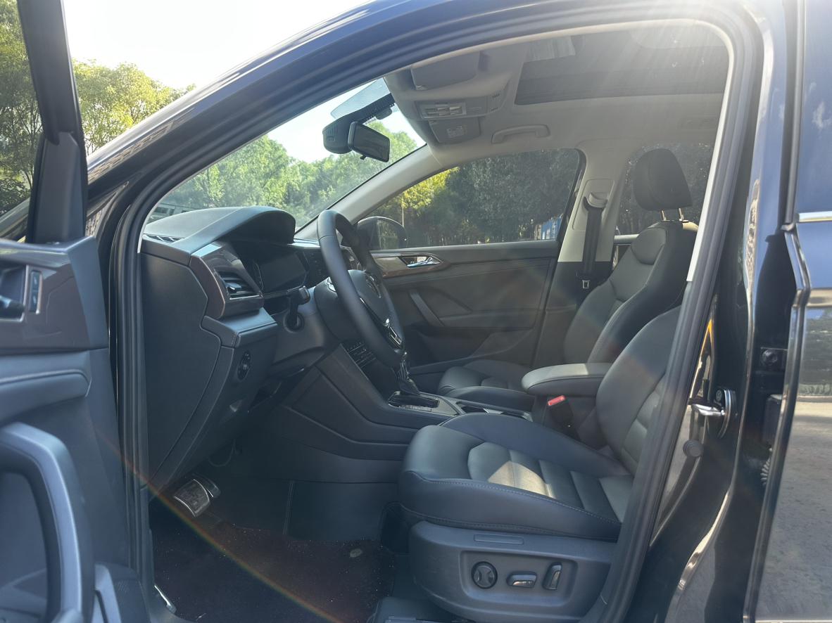 Volkswagen Tharu 2022 280TSI 2WD Luxury