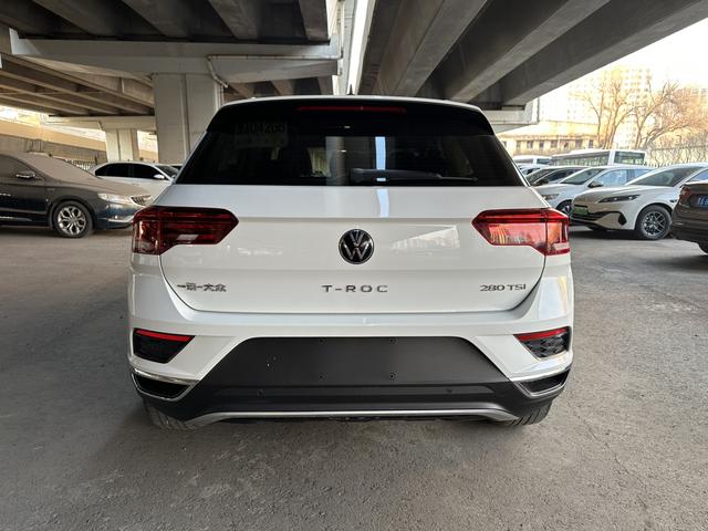 Volkswagen T-Roc 2022 280TSI DSG 2WD Shu PLUS