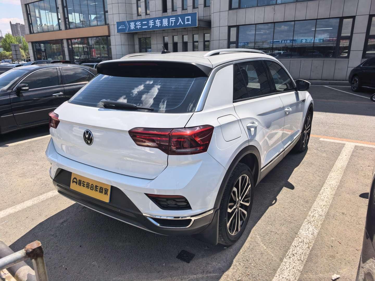 Volkswagen T-Roc 2022 280TSI DSG 2WD PLUS