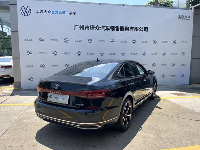 Volkswagen Passat 2024 380TSI Star Sky Luxury