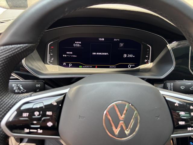 Volkswagen Passat 2024 330TSI Star Sky Elite