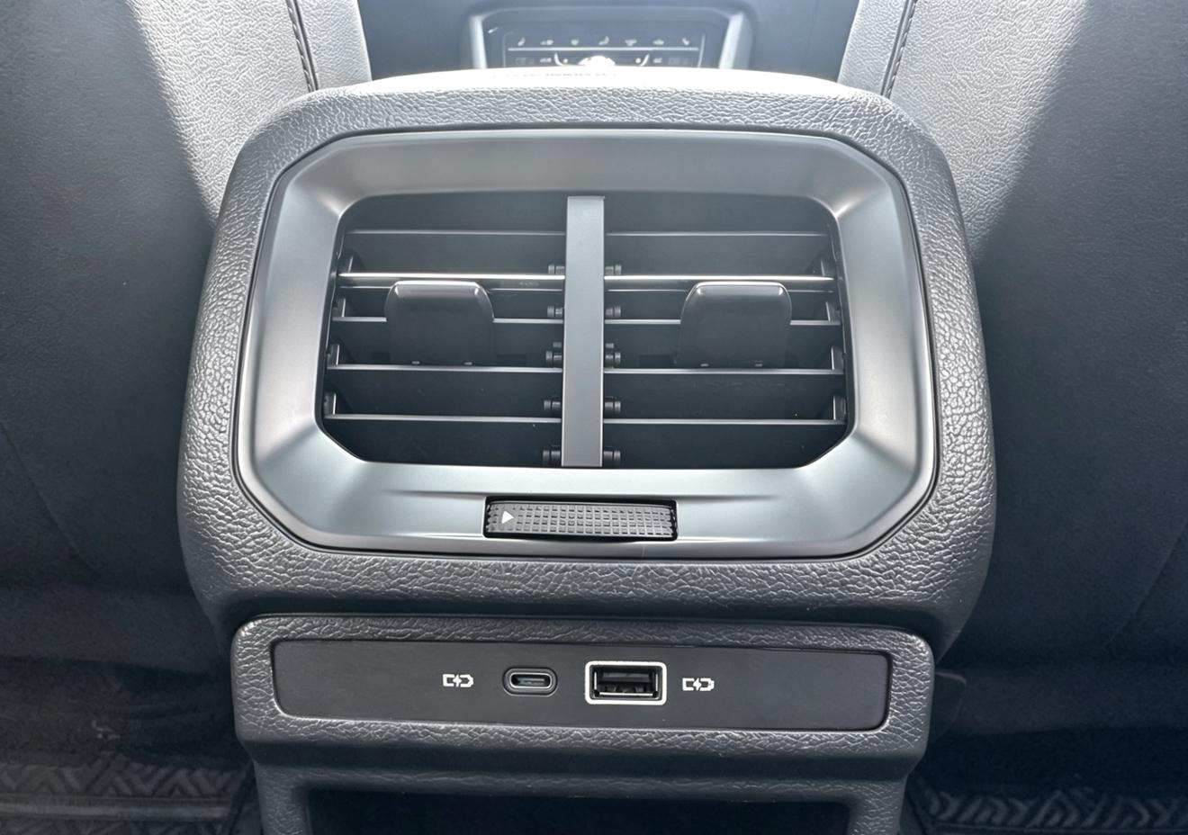 Volkswagen Tharu 2021 280TSI 2WD Luxury PLUS