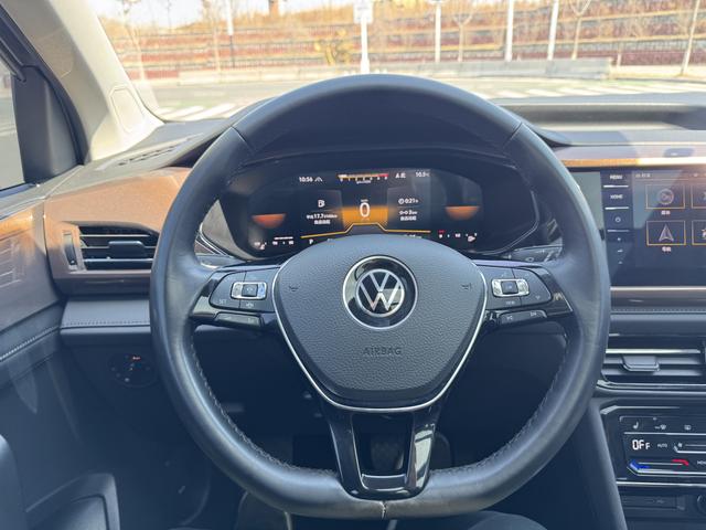 Volkswagen Tharu 2022 280TSI 2WD Luxury