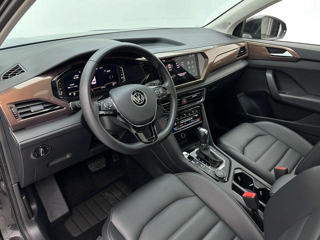 Volkswagen Tharu 2022 330TSI 4WD Flagship