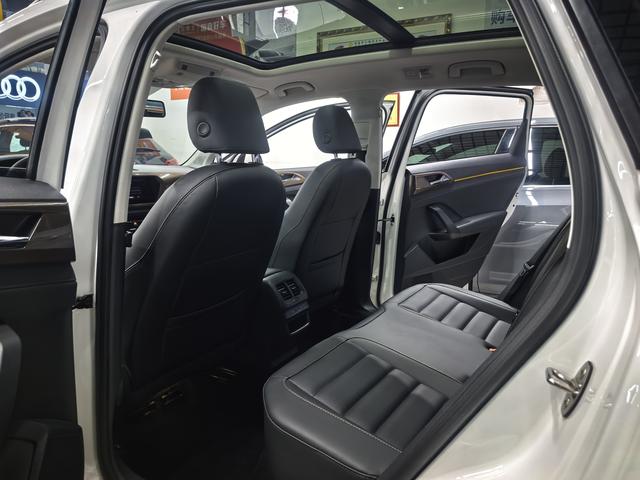 Volkswagen Tharu 2022 280TSI 2WD Luxury