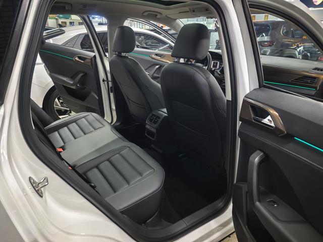 Volkswagen Tharu 2022 280TSI 2WD Luxury
