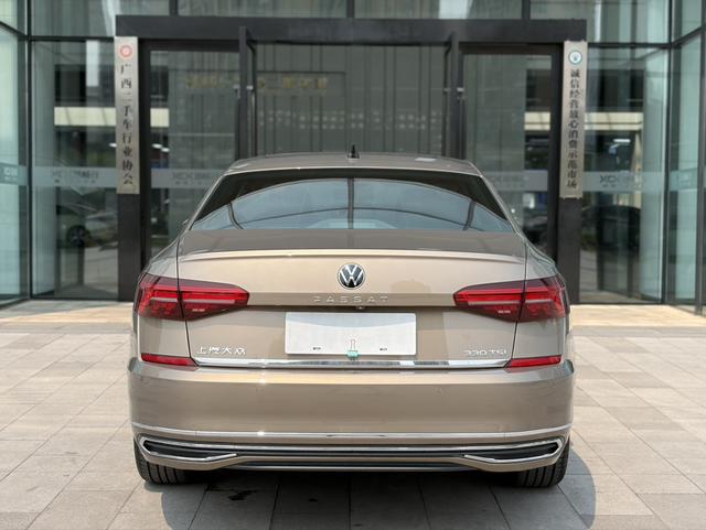 Volkswagen Passat 2020 Facelift 330TSI Luxury China VI
