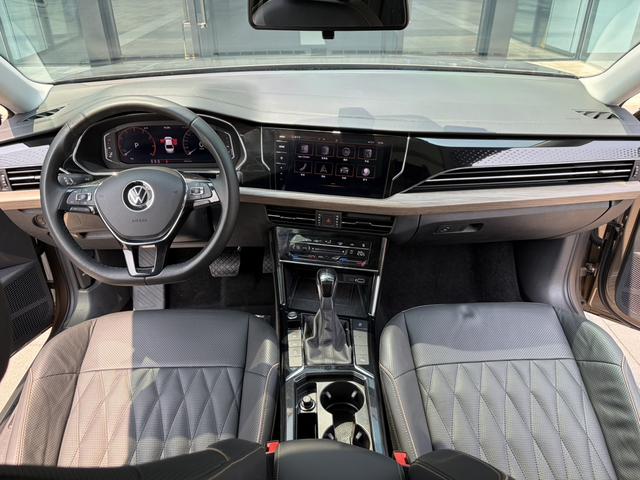 Volkswagen Passat 2020 Facelift 330TSI Luxury China VI