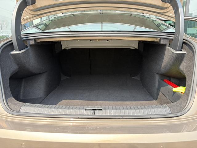 Volkswagen Passat 2020 Facelift 330TSI Luxury China VI