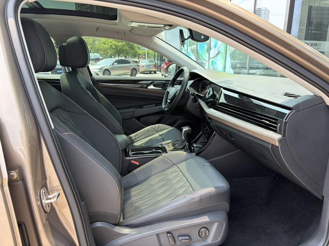 Volkswagen Passat 2020 Facelift 330TSI Luxury China VI