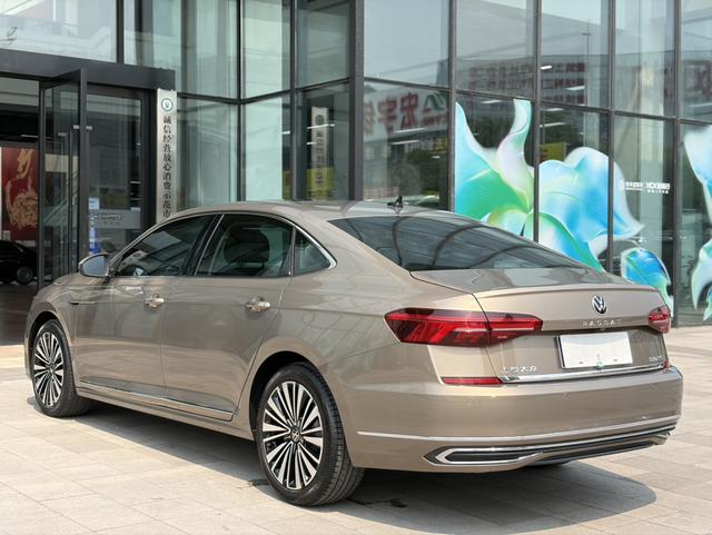 Volkswagen Passat 2020 Facelift 330TSI Luxury China VI