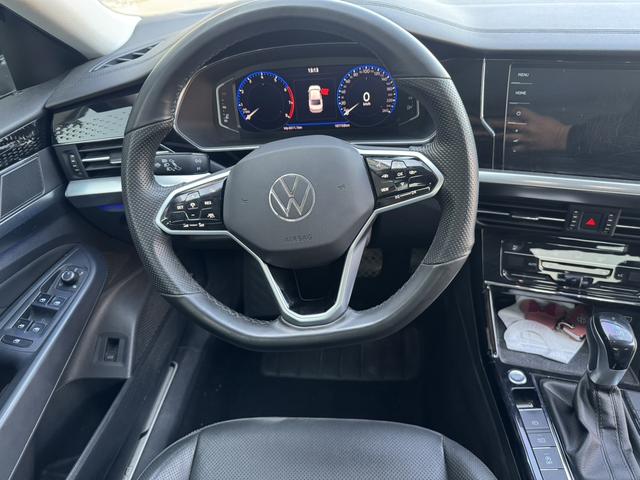 Volkswagen Passat 2022 330TSI Star null Luxury