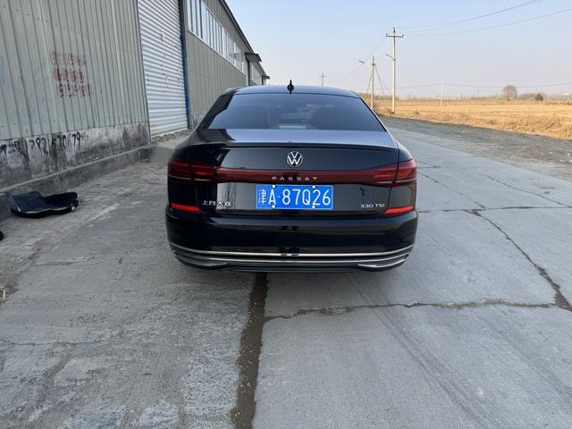 Volkswagen Passat 2022 330TSI Star null Luxury